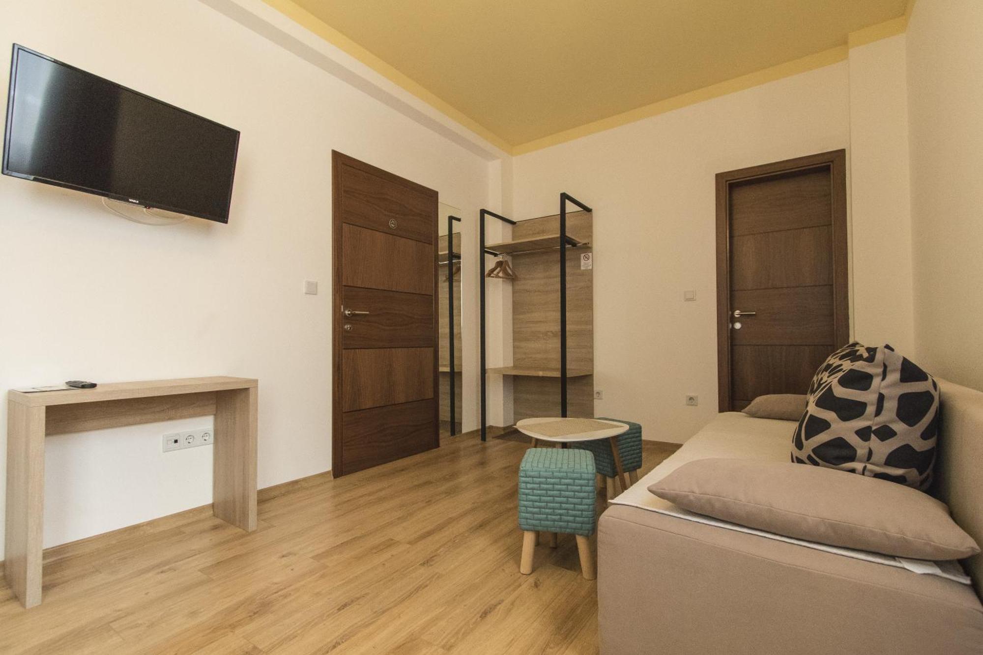 Hotel Logavina 8 Garage Parking Σαράγεβο Εξωτερικό φωτογραφία