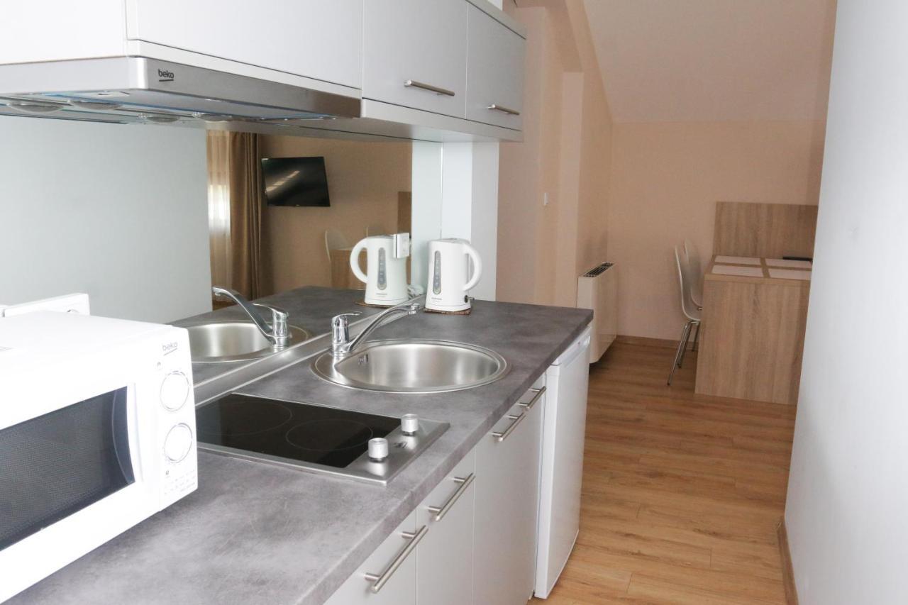 Hotel Logavina 8 Garage Parking Σαράγεβο Εξωτερικό φωτογραφία